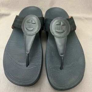 Fit Flop WALKSTAR Toe-Post Flip-Flops Navy Blue size 9 EUC